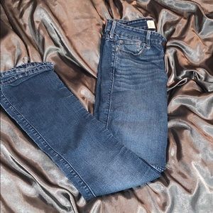 Hollister Jean